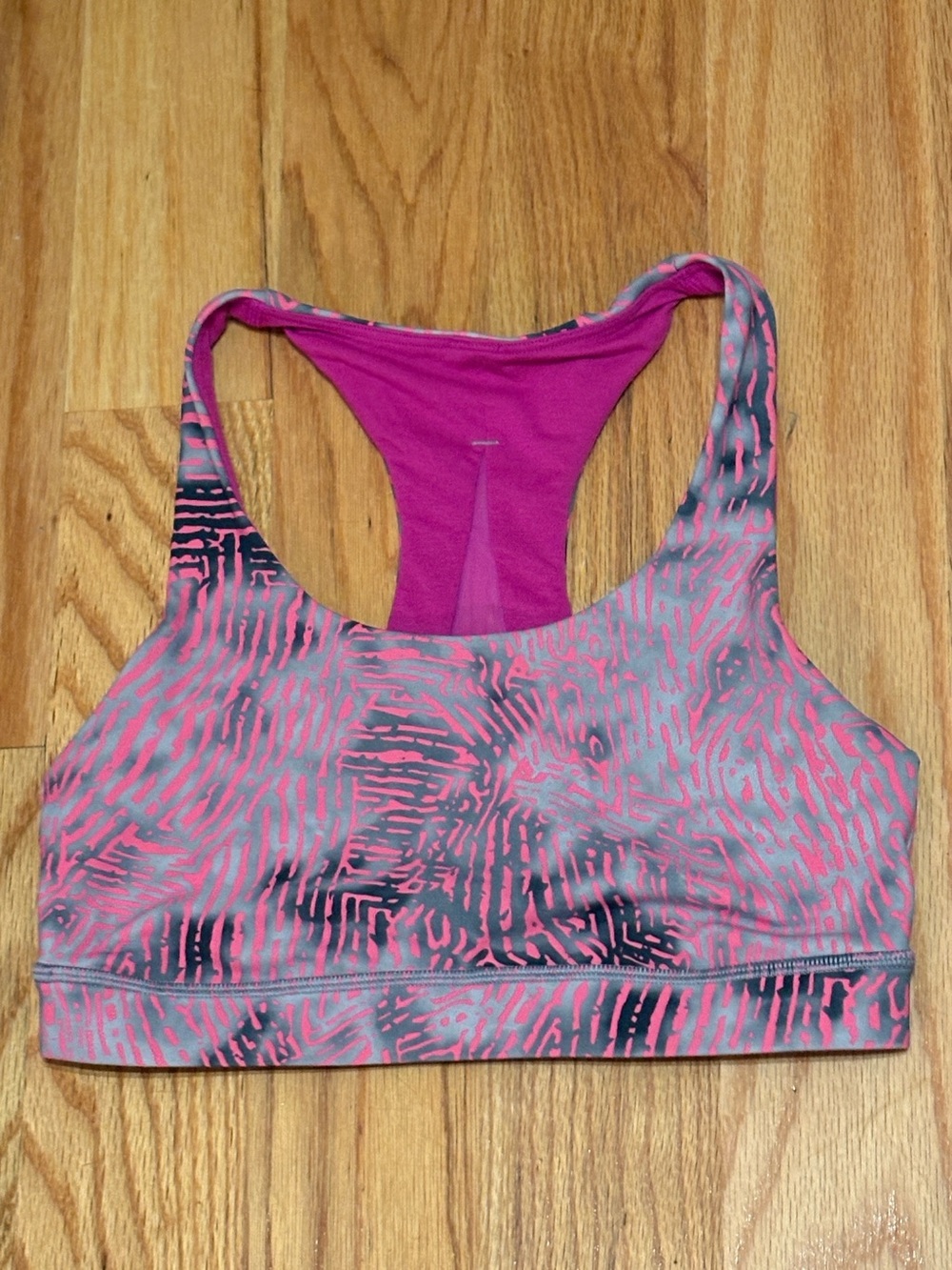 Lululemon SeaWheeze Invigorate Bra; Size 4